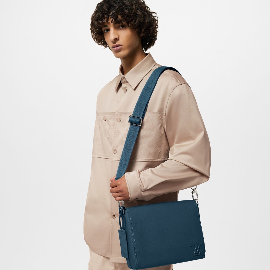 Men Louis Vuitton Crossbody Bags | Takeoff Messenger