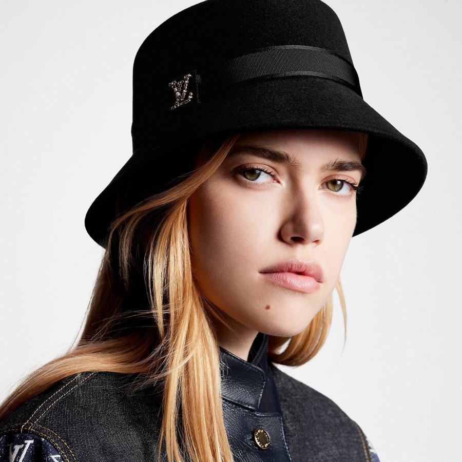 Women Louis Vuitton Hats And Gloves | Lv Tresor Bucket Hat