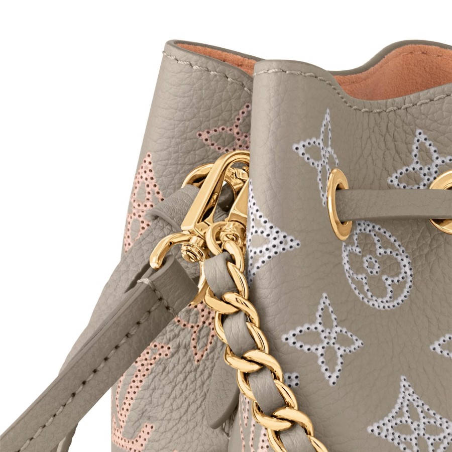 Women Louis Vuitton Chain Bags And Clutches | Pico Bella