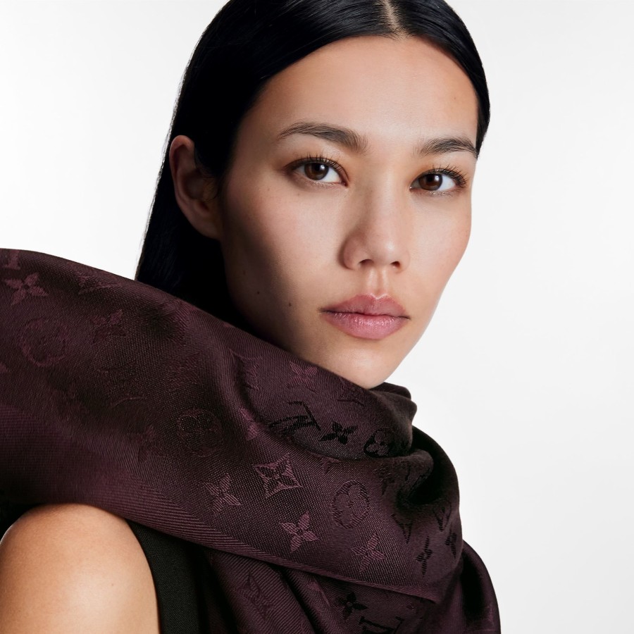 Women Louis Vuitton Shawls And Stoles | Monogram Classic Shawl Plum